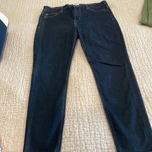 Hudson Midrise Skinny Size 32 Women